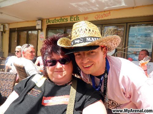 Mallorca Urlaubsbild - Heike und Emmi bei Deutsches Eck Polonesse 2012 2 