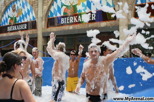 Mallorca Urlaubsbild - Schaumparty  5 Megapark Juli 09