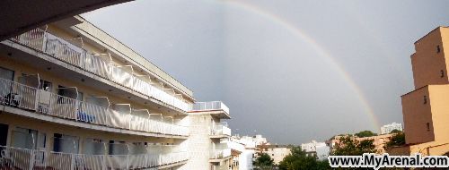 Mallorca Urlaubsbild - Von meine Hotel Alejandra Zimmer eine Regenbogen ,